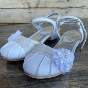 Kenneth Cole strappy Flats